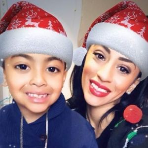 Meet your Posher, Adalis